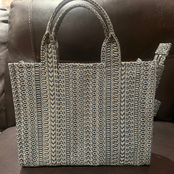 Denim The monogram medium Marc Jacobs tote - Picture 1 of 11